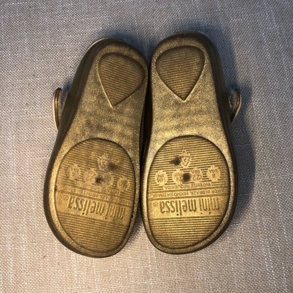 Mini Melissa - Picture 4 of 4